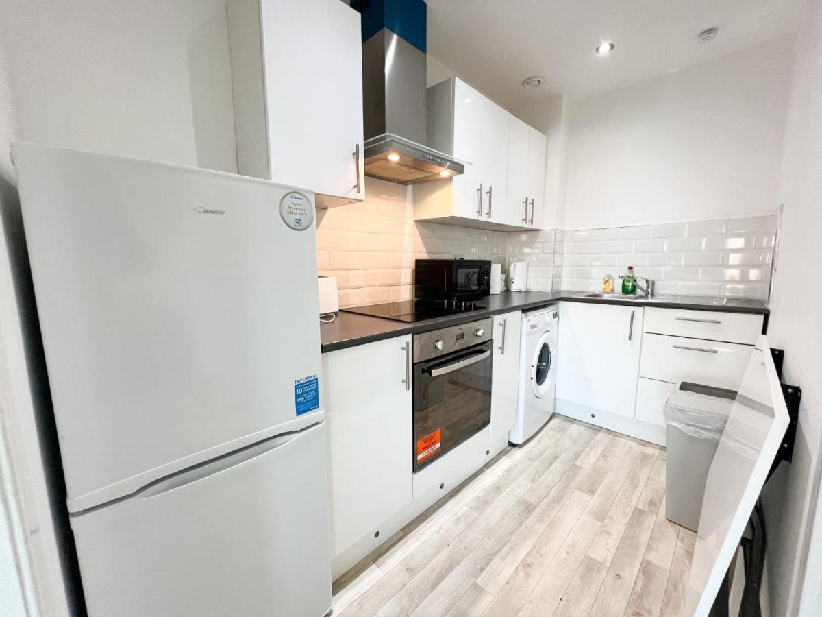 1Bd Glasgow Apartment Exterior photo